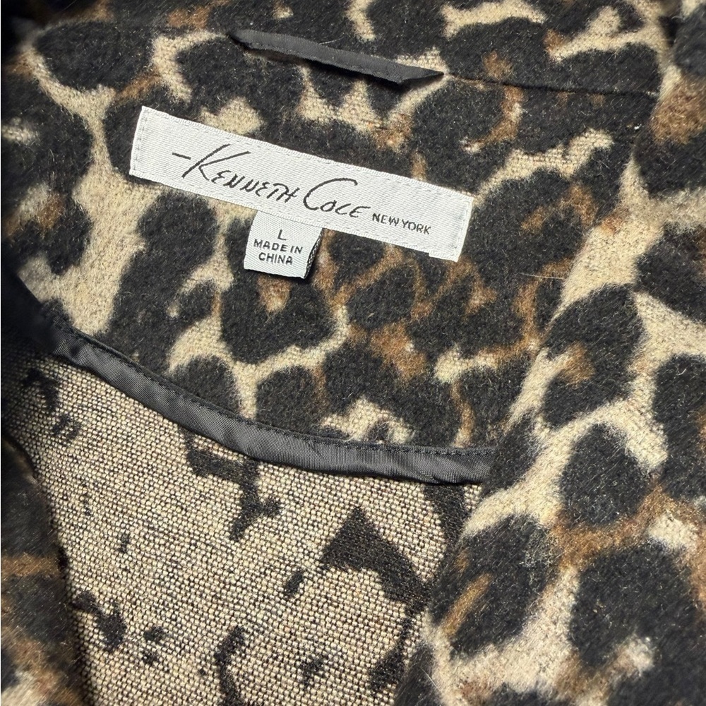 Kenneth Cole New York Cheetah Print Sweater Sleeve Coat Sz Lrg - Picture 8 of 11